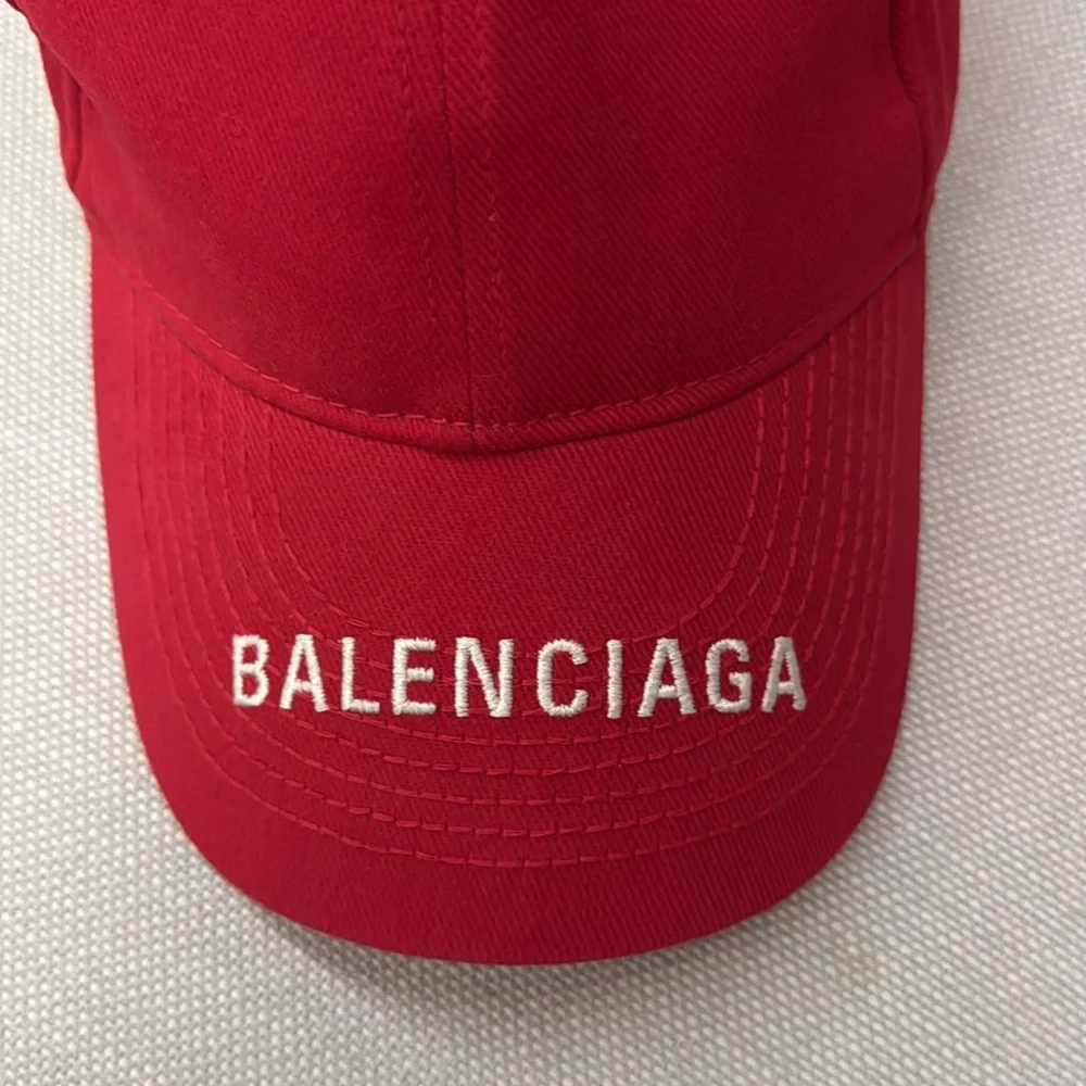 Balenciaga Cap - Picture 6 of 6